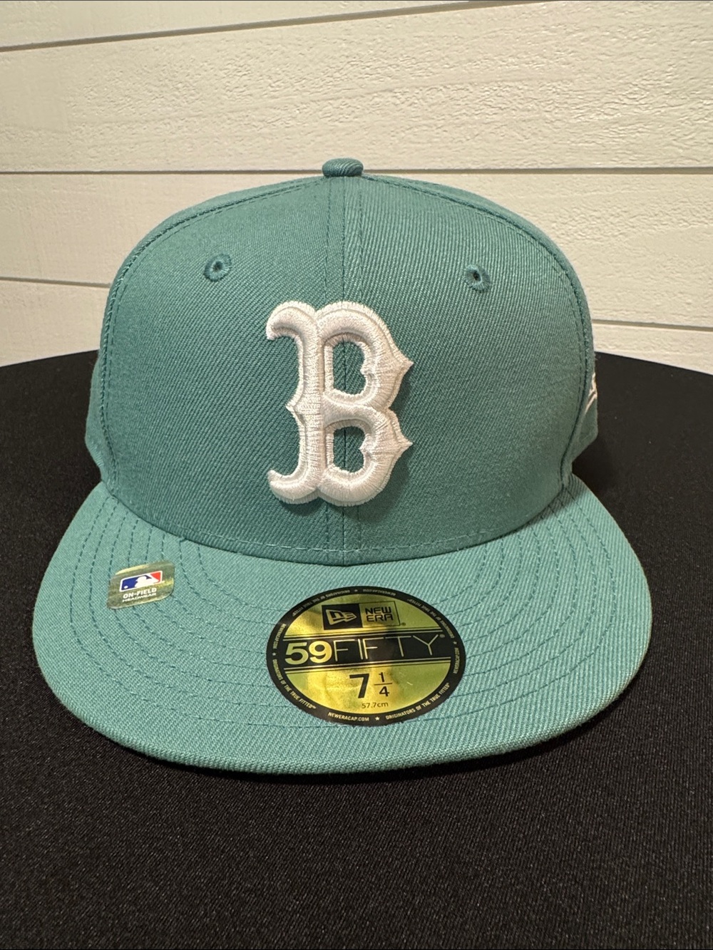 NWT New Era Boston B Logo 59FIFTY Fitted Cap City Connect- 7 1/4